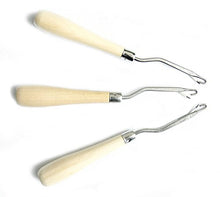 Ms Fenda Hair Wooden Handle Hair Weave Needle Knitting Carpets Repair tools Latch Crochet Hooks